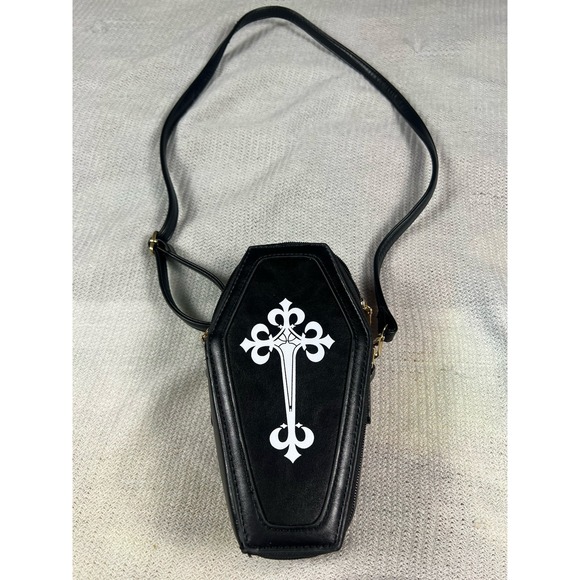 Coffin Crossbody Bag Women Small Black Gothic Cross Spooky Alternative Vampire - Picture 2 of 10